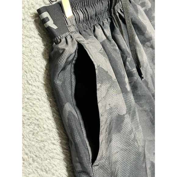 Under Armour Shorts Mens M Black Launch HeatGear Fitted Athletic Running Gym - Picture 4 of 13